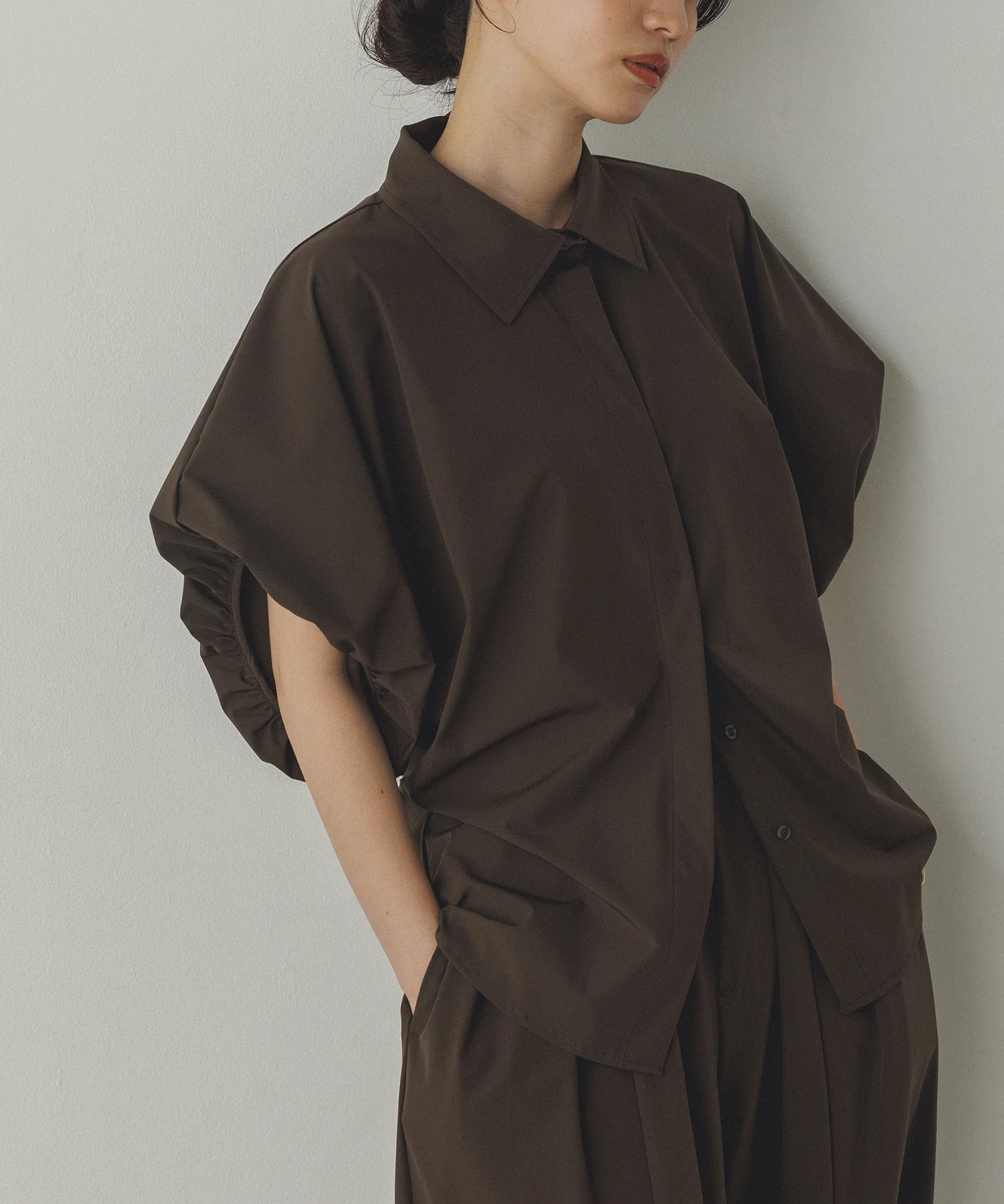 【接触冷感】 パフスリーブシャツ