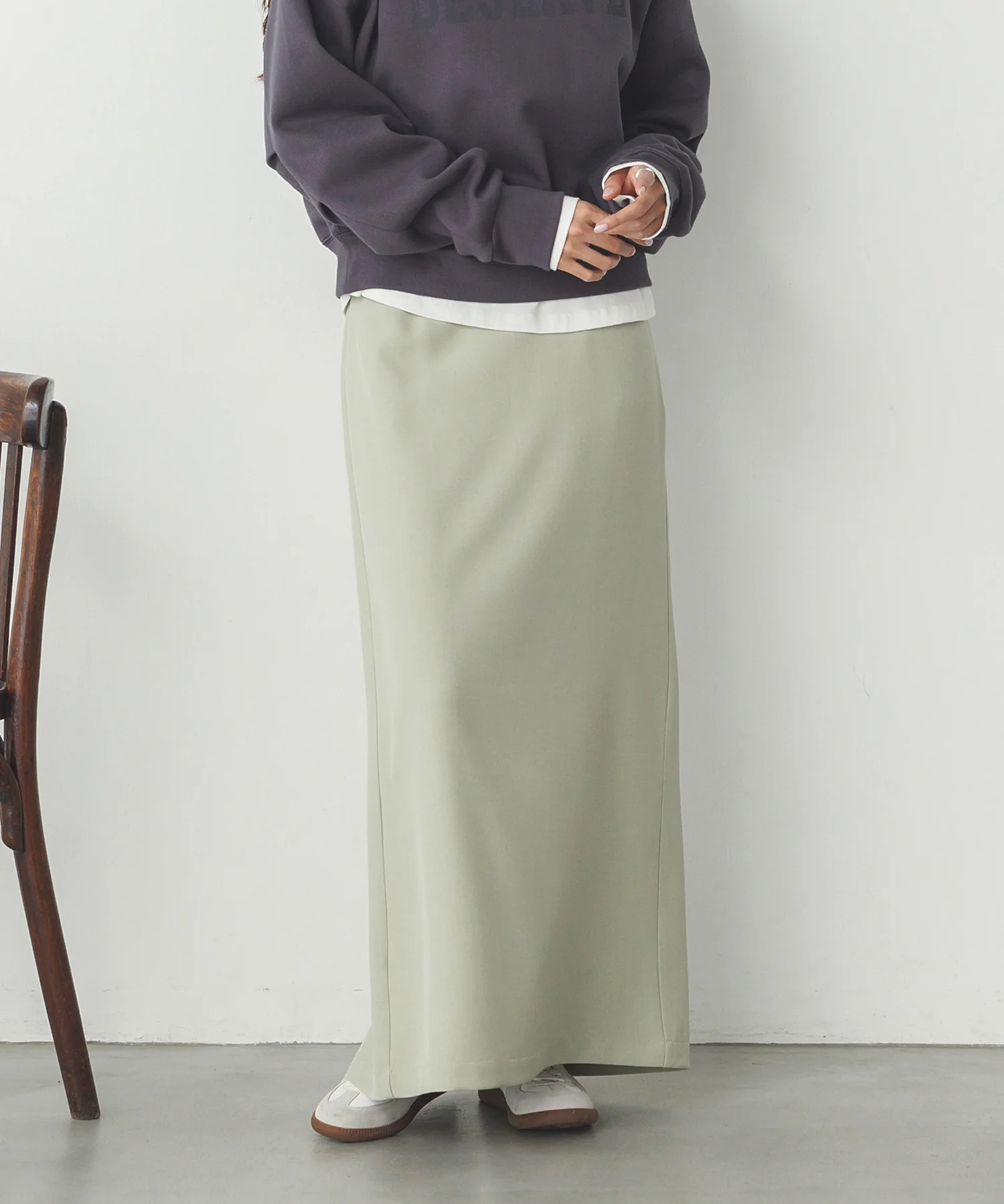 ストレッチポリツイル ナロースカート