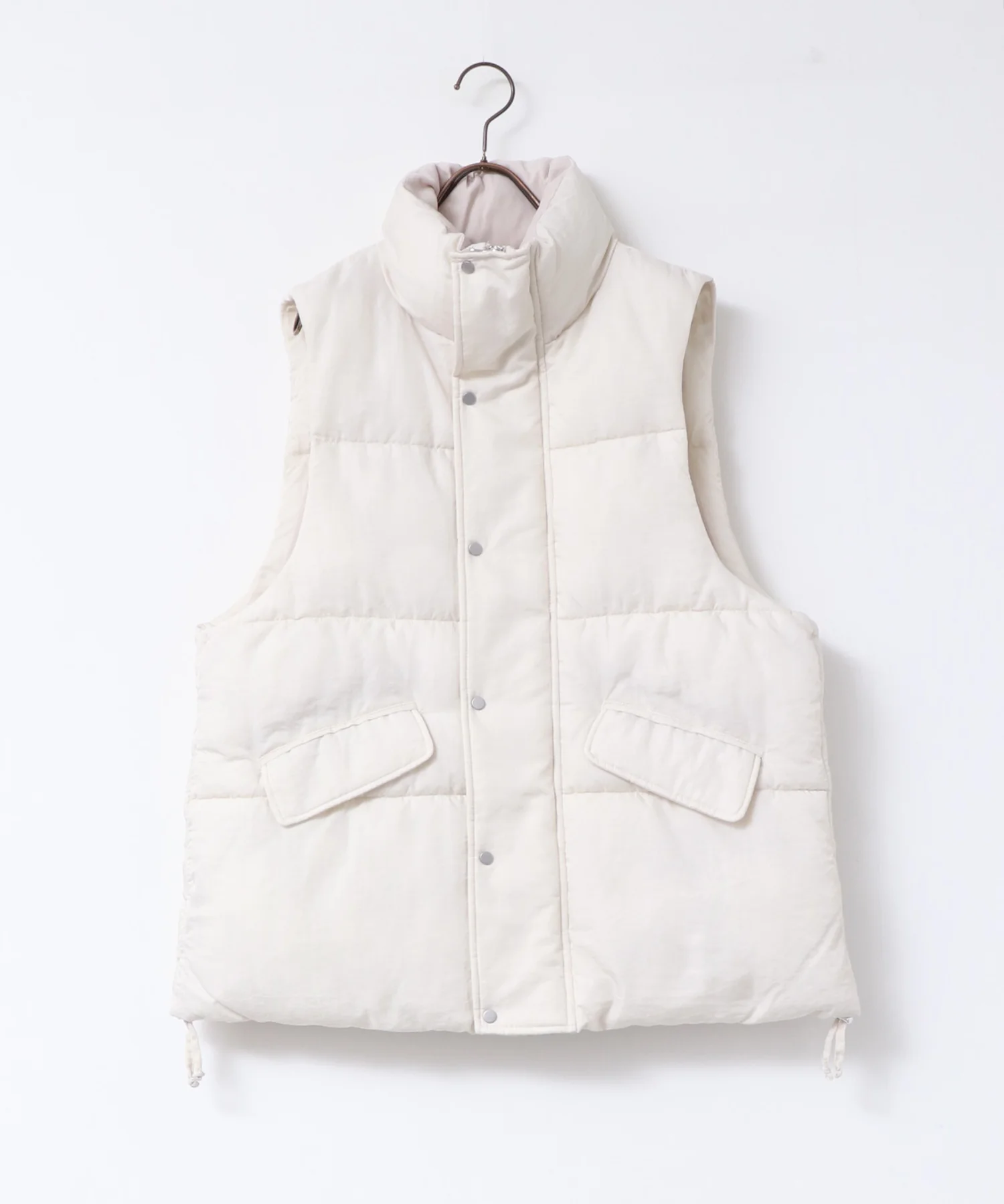 ナイロンツイル 中綿ベスト
