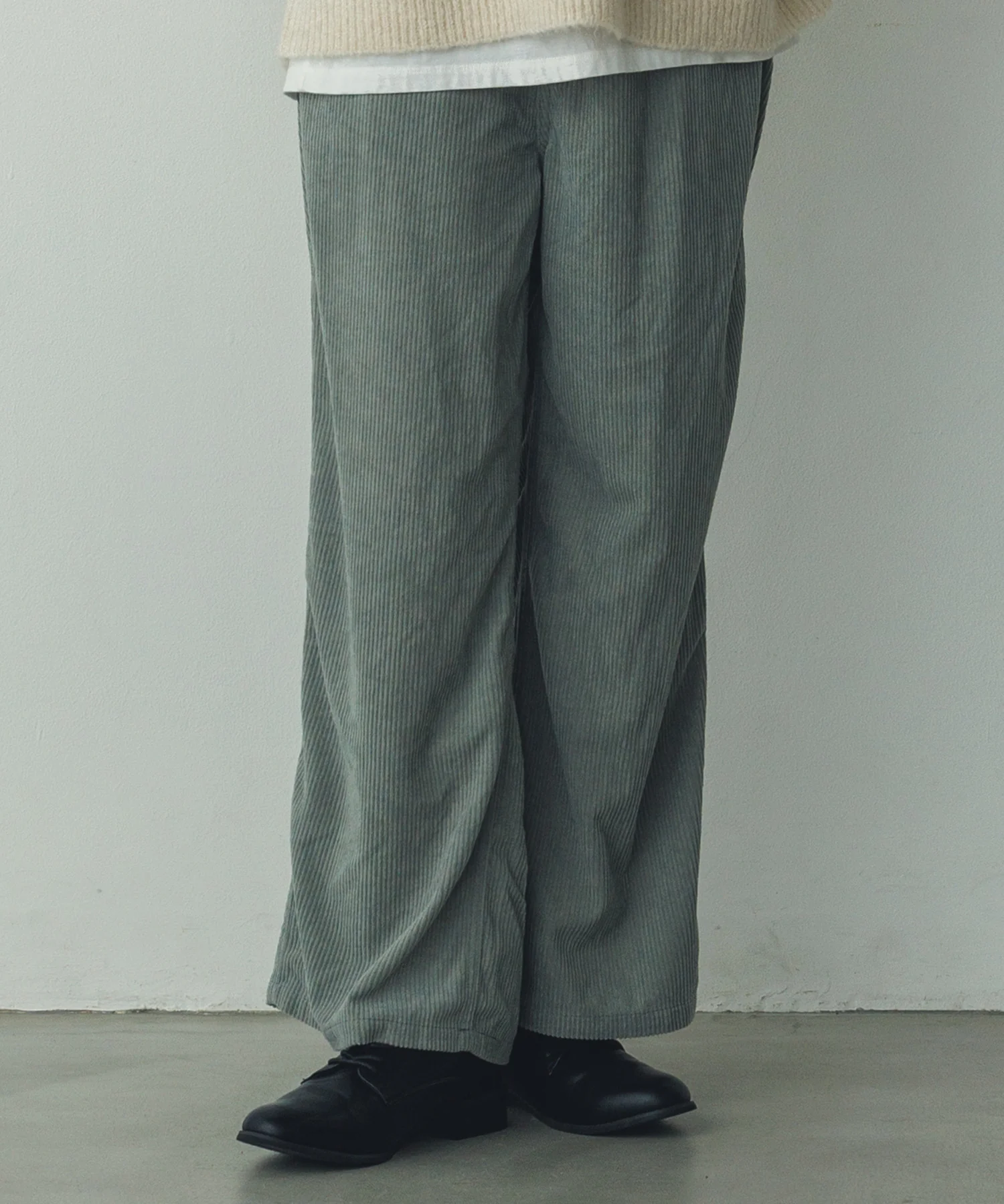 コーデュロイ ワイドストレートパンツ