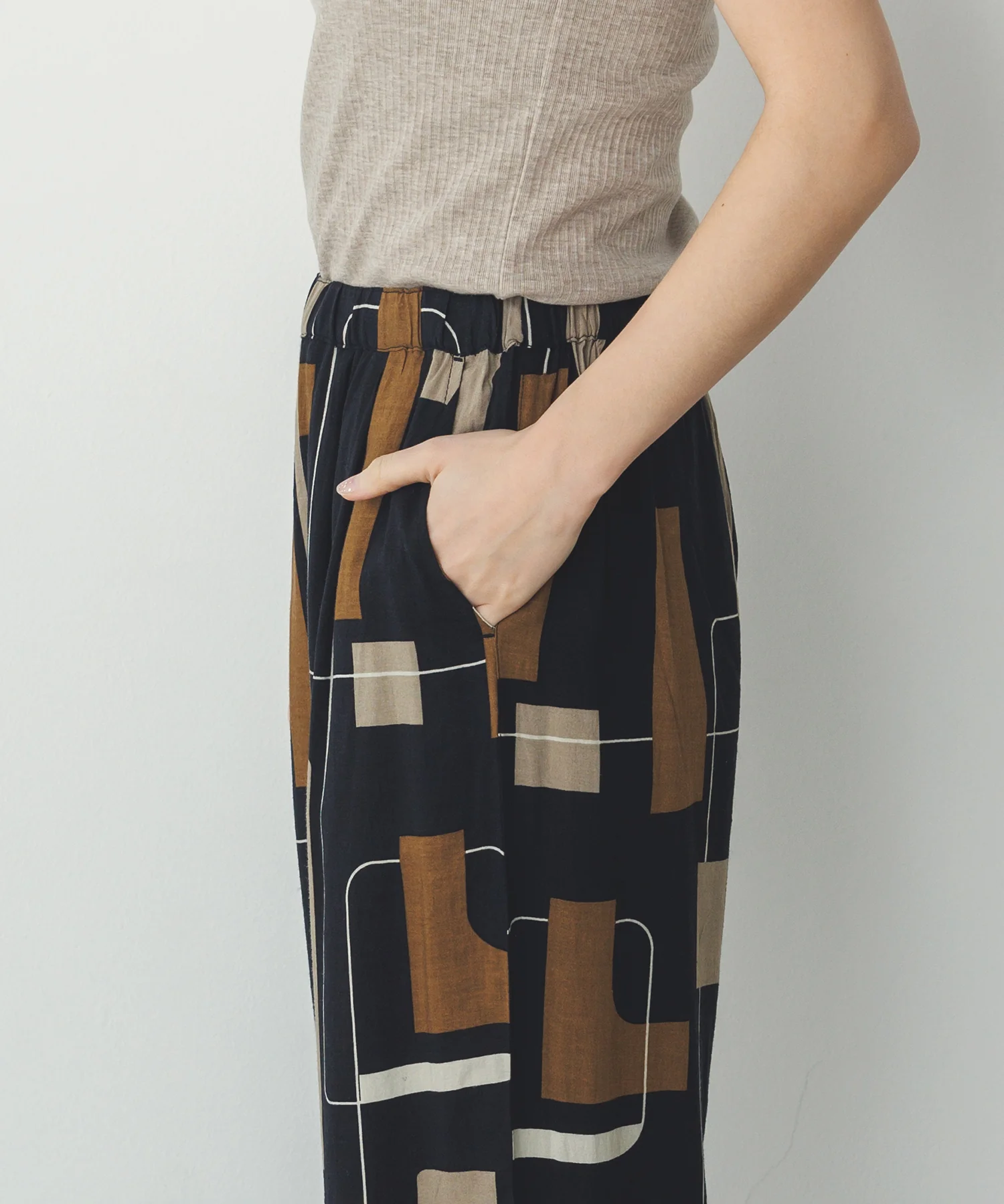 レーヨン スラブプリント イージーパンツ