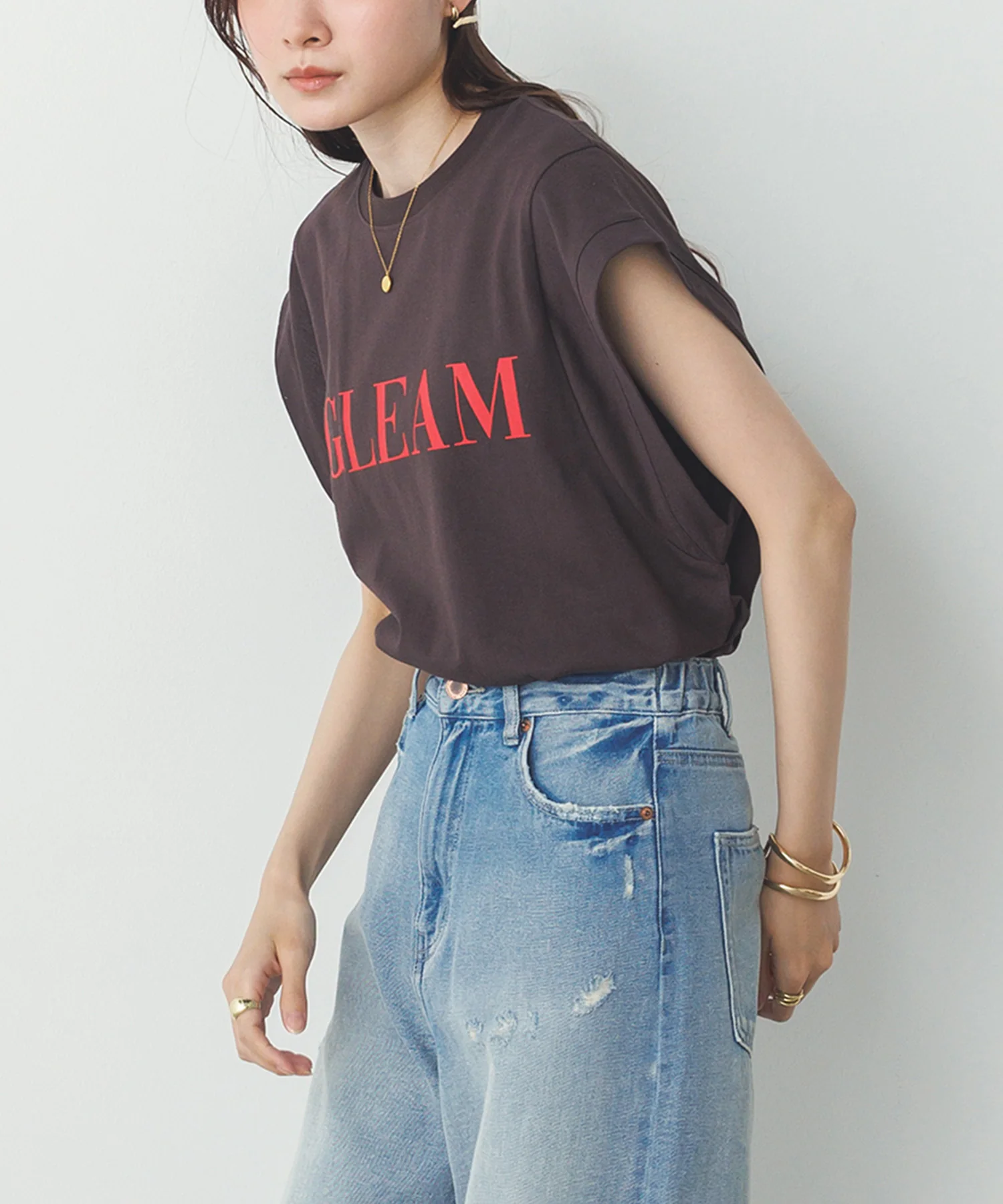 ノースリーブ プリントTシャツ