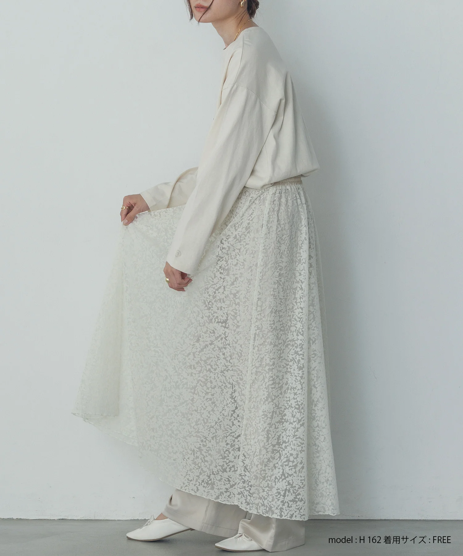 フロッキープリント ロゴロンTシャツ